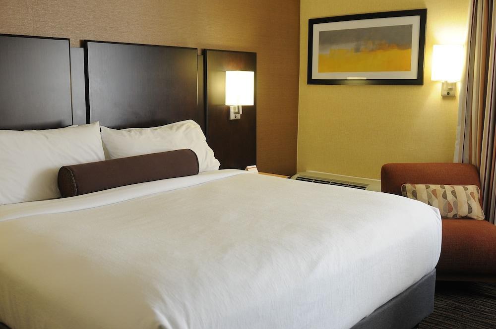 Holiday Inn Dublin - Pleasanton By Ihg Exterior foto