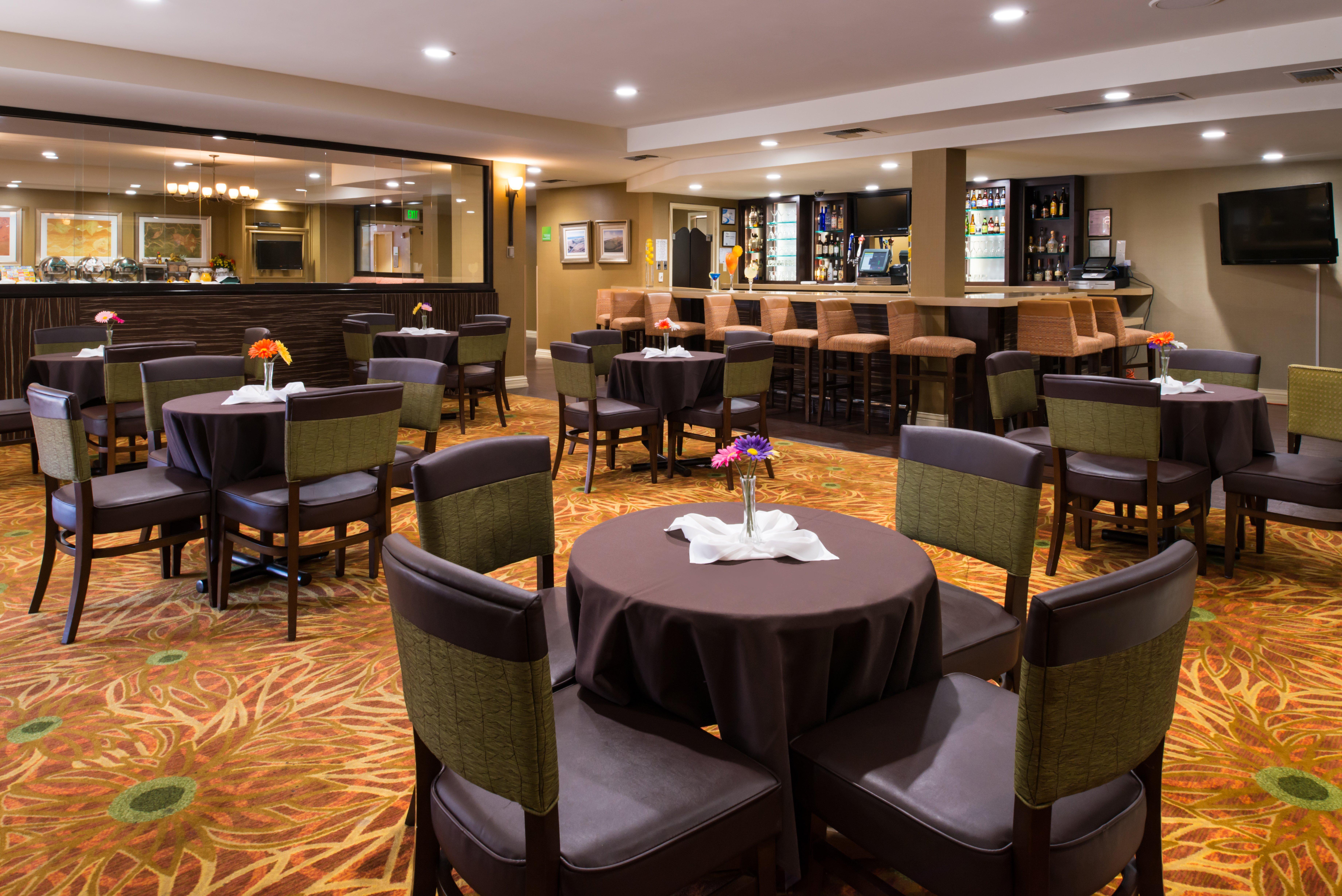 Holiday Inn Dublin - Pleasanton By Ihg Exterior foto